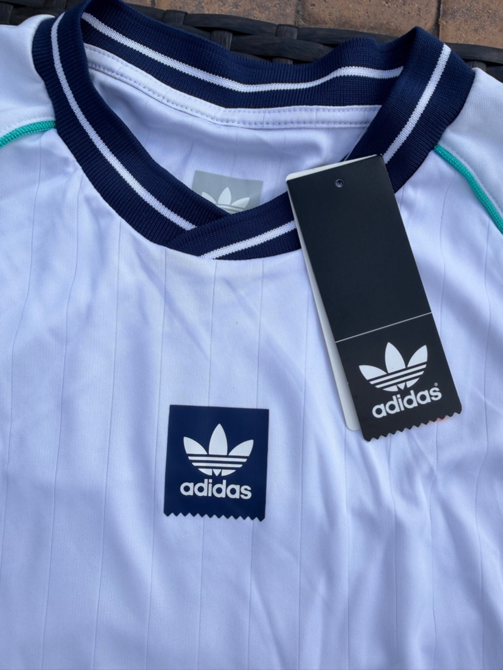 Adidas Originals Mens Athleisure Jersey soccer tee CE1811 - Picture 14 of 16